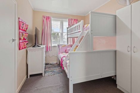 Photo of property in 305 Hazelmere Crescent, Te Awamutu, 3800