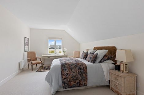 Photo of property in 93 Carlton Mill Road, Merivale, Christchurch, 8014