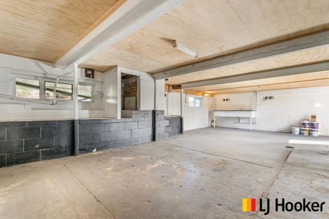 Photo of property in 1 Lynmore Drive, Hillpark, Auckland, 2102