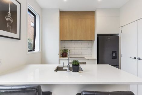 Photo of property in 73 Mangahoe Road, Mount Wellington, Auckland, 1062