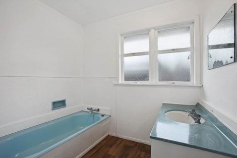 Photo of property in 60 Abbotts Way, Remuera, Auckland, 1050