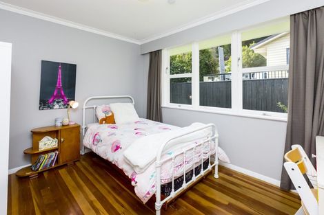 Photo of property in 65 Moeraki Road, Maoribank, Upper Hutt, 5018