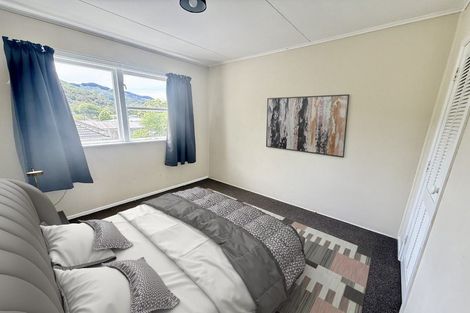 Photo of property in Oberon Flats, 48a Merton Street, Trentham, Upper Hutt, 5018