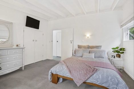 Photo of property in 64 Temple Street, Meadowbank, Auckland, 1072