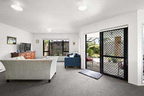 Photo of property in 14 Rogers Place, Fairview Downs, Hamilton, 3214