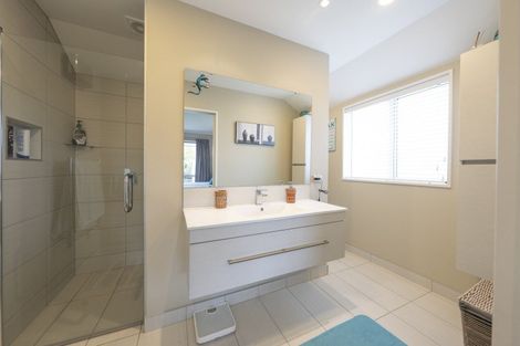 Photo of property in 15 Sutherland Drive, Kaiapoi, 7630