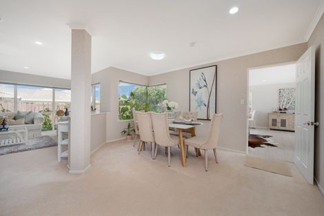 Photo of property in 22 Ballycullanie Place, Dannemora, Auckland, 2016