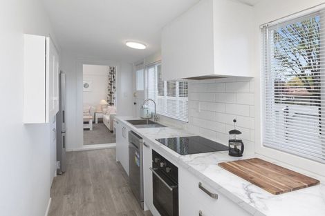 Photo of property in 1a Woodbridge Road, Cashmere, Christchurch, 8022