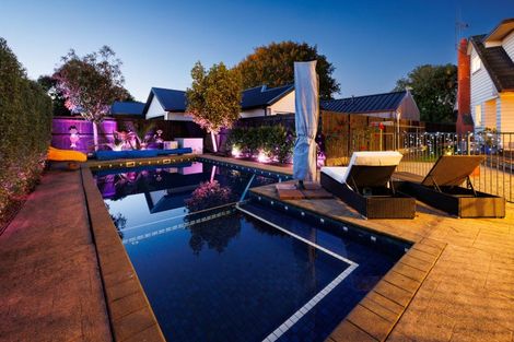 Photo of property in 43 Te Awe Awe Street, Hokowhitu, Palmerston North, 4410