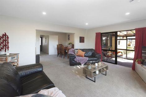 Photo of property in 3/32 Cotswold Avenue, Bishopdale, Christchurch, 8053