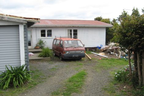Photo of property in 1054 Whangaparaoa Road, Tindalls Beach, Whangaparaoa, 0930