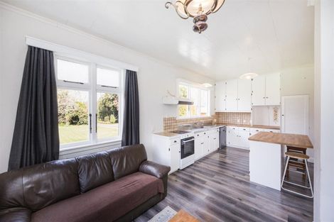Photo of property in 179 Leedstown Road, Hunterville, Marton, 4787