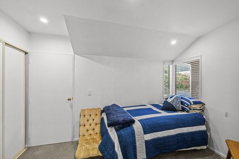 Photo of property in 6b Saint Leonards Square, Sumner, Christchurch, 8081