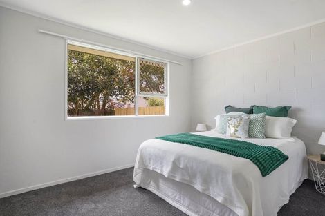 Photo of property in 1/42 Kenderdine Road, Papatoetoe, Auckland, 2025