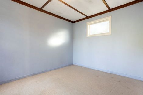 Photo of property in 18 Tamihana Avenue, Fairfield, Hamilton, 3214