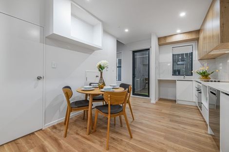 Photo of property in 5/29 Tudor Road, Henderson, Auckland, 0610