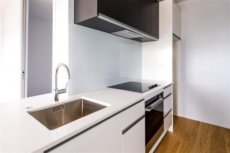 Photo of property in Frank Sargeson Apts, 402/80 Anzac Street, Takapuna, Auckland, 0622