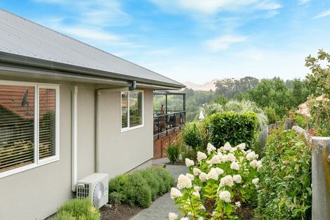 Photo of property in 73 Hikanui Drive, Havelock North, 4130