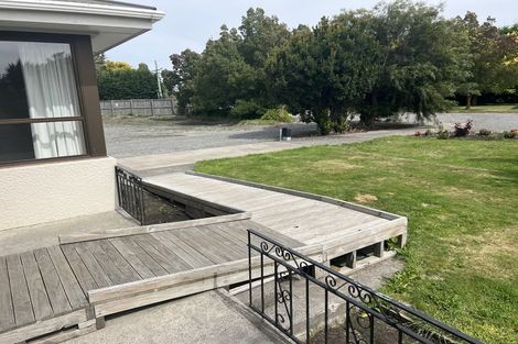 Photo of property in 500 Sawyers Arms Road, Harewood, Christchurch, 8051