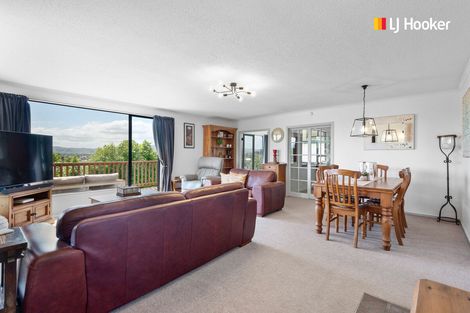 Photo of property in 19 Braeside, Kinmont Park, Mosgiel, 9024