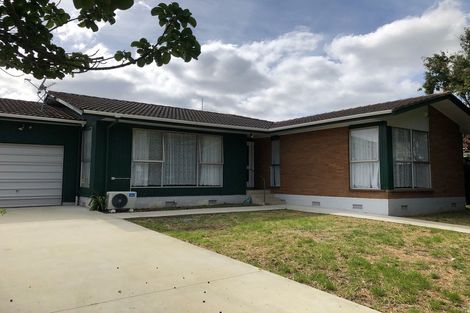 Photo of property in 9 Rowandale Avenue, Manurewa, Auckland, 2102