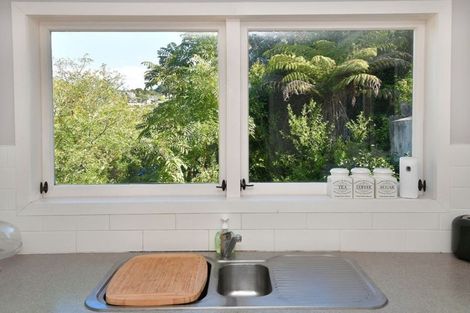 Photo of property in 77 Brightside Road, Stanmore Bay, Whangaparaoa, 0932