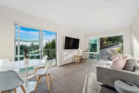 Photo of property in 87 Roberts Road, Matakatia, Whangaparaoa, 0930