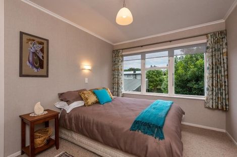 Photo of property in 5 Kaka Road, Raumati Beach, Paraparaumu, 5032