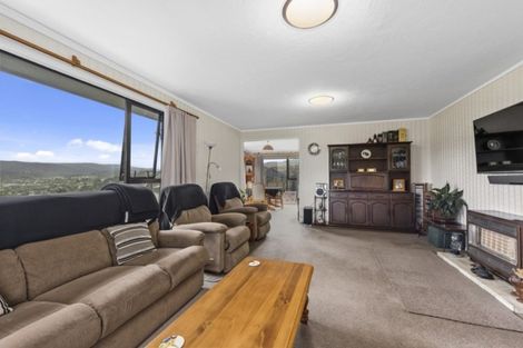 Photo of property in 40 Seymour Grove, Kingsley Heights, Upper Hutt, 5018