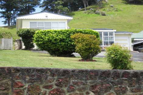 Photo of property in 37 Taylor Road, Mangere Bridge, Auckland, 2022