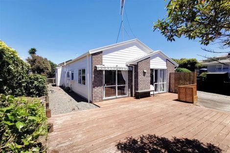 Photo of property in 2/31 Elliot Street, Howick, Auckland, 2014