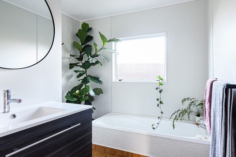 Photo of property in 32 Wharf Road, Riwaka, Motueka, 7198