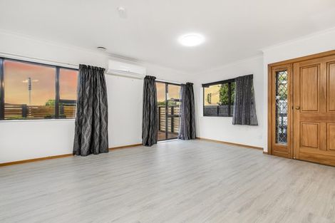 Photo of property in 208 Victoria Street West, Pukekohe, 2120