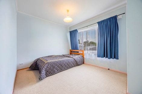 Photo of property in 2/1 Meadowvale Avenue, Forrest Hill, Auckland, 0620
