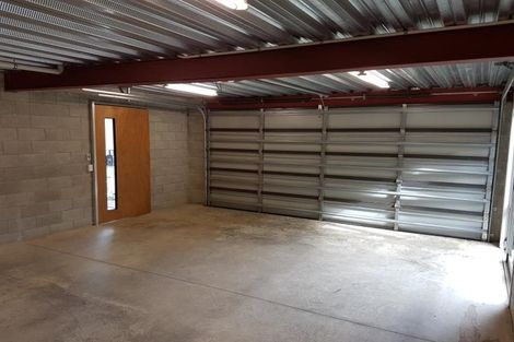 Photo of property in 58c Pekanga Road, Normandale, Lower Hutt, 5010