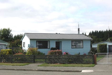 Photo of property in 3 Edward Street, Waimate, 7924