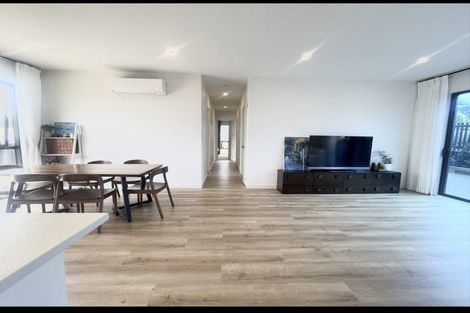 Photo of property in 15 Arawaru Avenue, Wainui, Silverdale, 0992