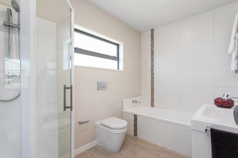 Photo of property in 32 Koromiko Street, Saint Martins, Christchurch, 8022