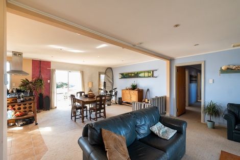 Photo of property in 134 Beach Road, Haumoana, 4102