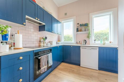 Photo of property in 98 Wansbeck Street, Holmes Hill, Oamaru, 9401