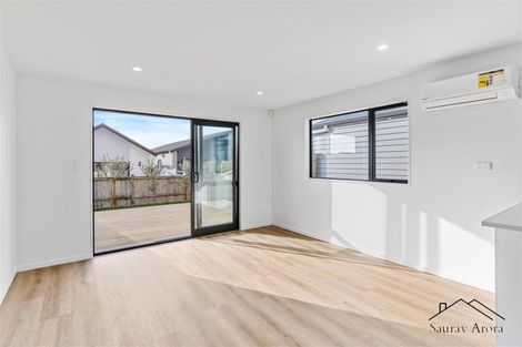 Photo of property in 16 Combat Street, Papakura, 2110