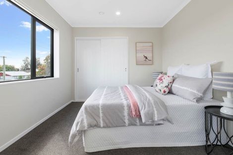 Photo of property in 69 Clevedon Road, Papakura, 2110