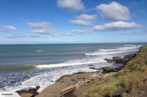 Photo of property in 17 Pingao Place, Waiinu Beach, Whanganui, 4588