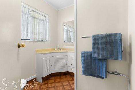 Photo of property in 16 Kaiwaka-mangawhai Road, Kaiwaka, 0975