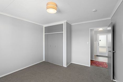 Photo of property in 2 Dee Street, Levin, 5510