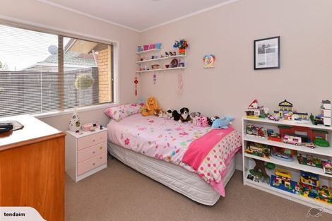 Photo of property in 1b Lorelei Place, Opaheke, Papakura, 2113