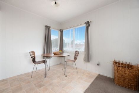 Photo of property in 76a Borich Road, Sunnyvale, Auckland, 0612