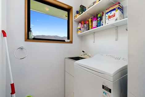 Photo of property in 12 Mulberry Lane, Wanaka, 9305