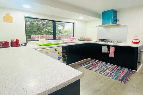 Photo of property in 1/117 Clevedon Road, Papakura, 2110