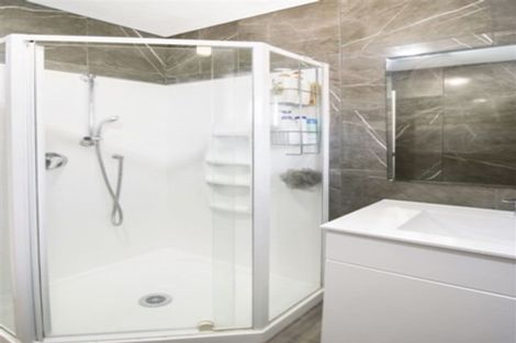 Photo of property in 1/25 Thistledown Place, Woolston, Christchurch, 8062